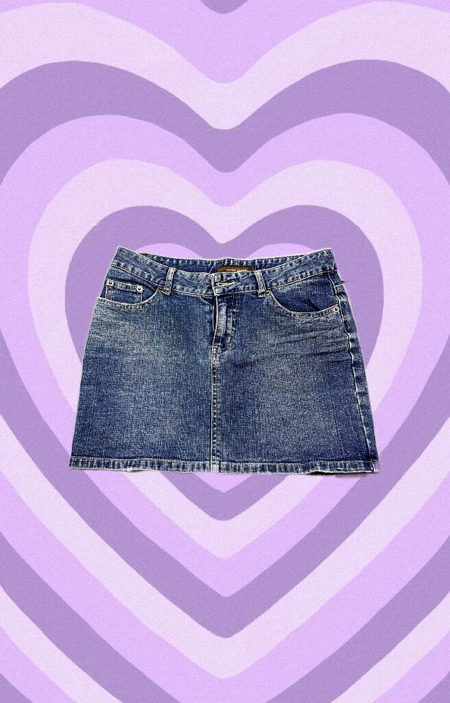 Chân váy mini skirt y2k 2hand (insta: tiemdonhaquyt)