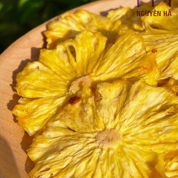 Dứa sấy muối ớt