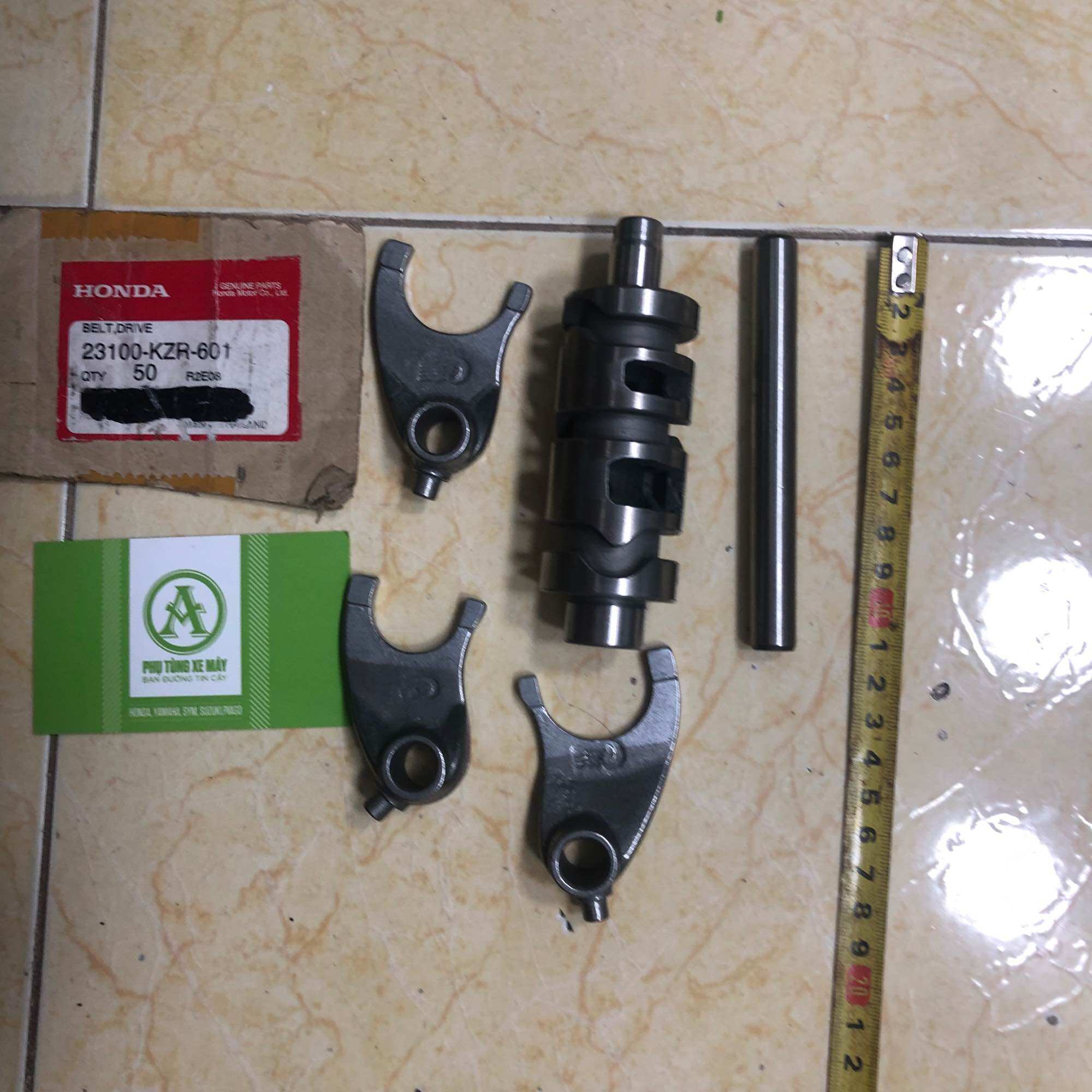 1 Bộ [ càng lùa số máy và heo số ] máy ba gác ( Xe Lôi ) cho Máy Yinxiang 175cc