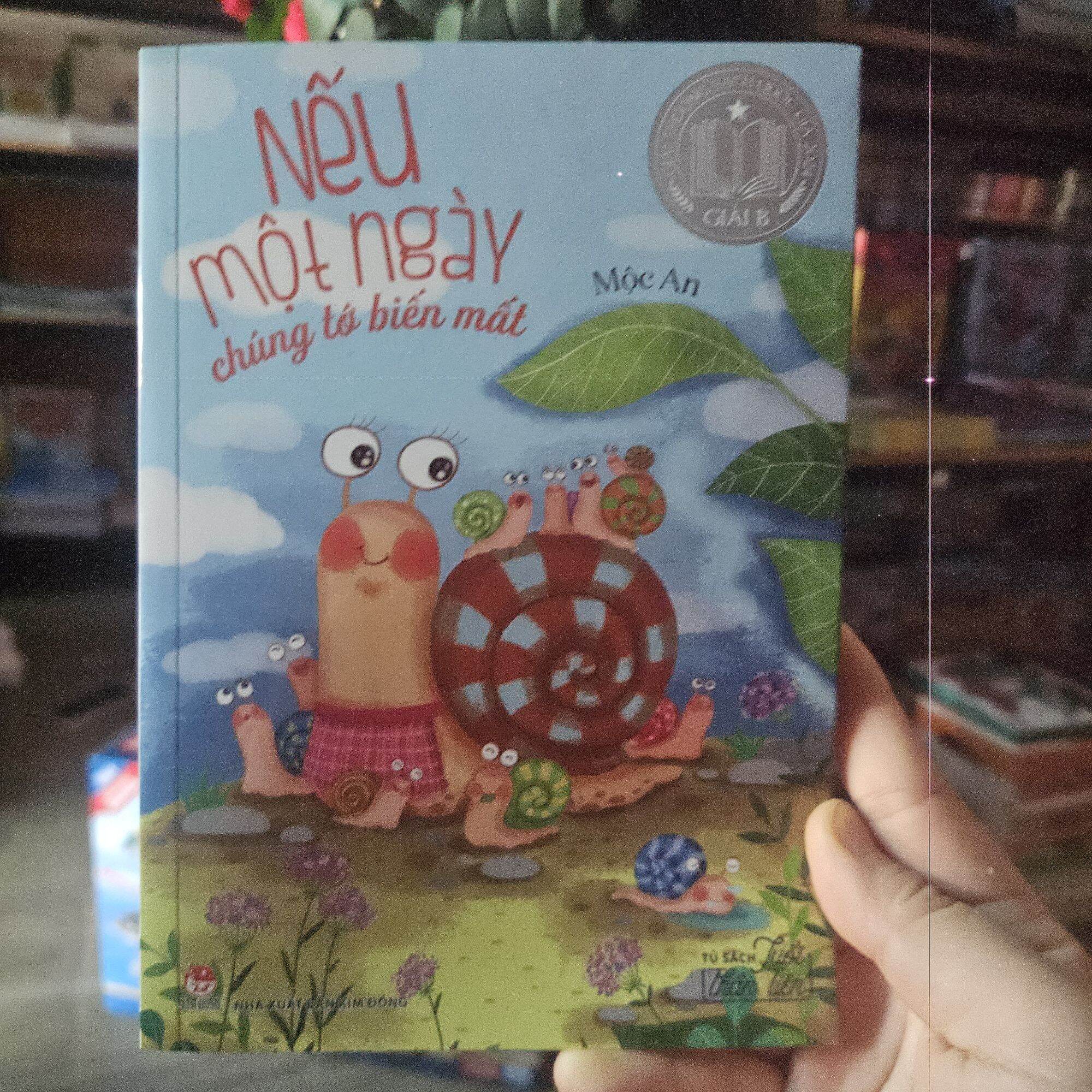 Cuốn sách - Nếu một ngày chúng tớ biến mất