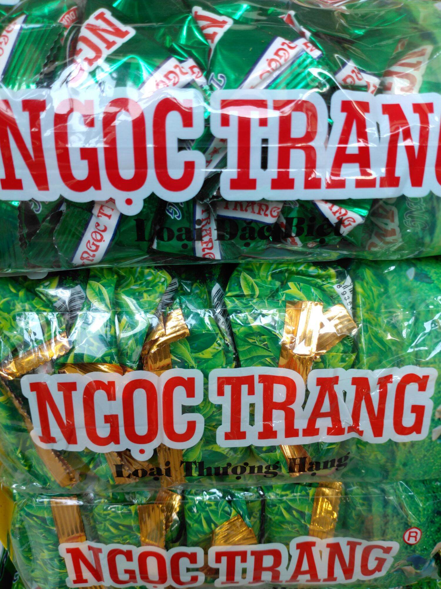 [ HCM ] Lốc trà Sâm Dứa Ngọc Trang 6 gói × 70 g