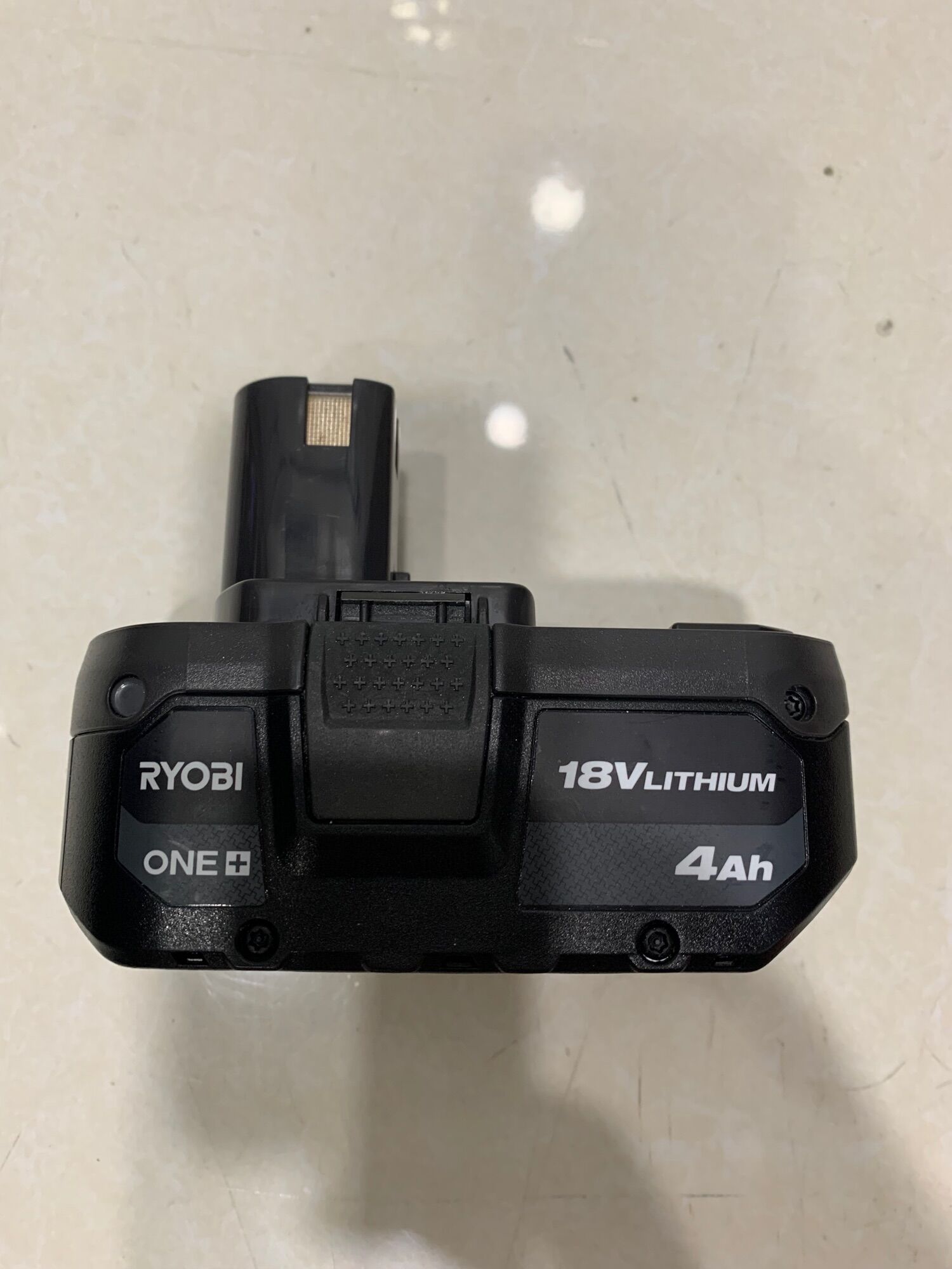 [HCM]Pin 4ah ryobi