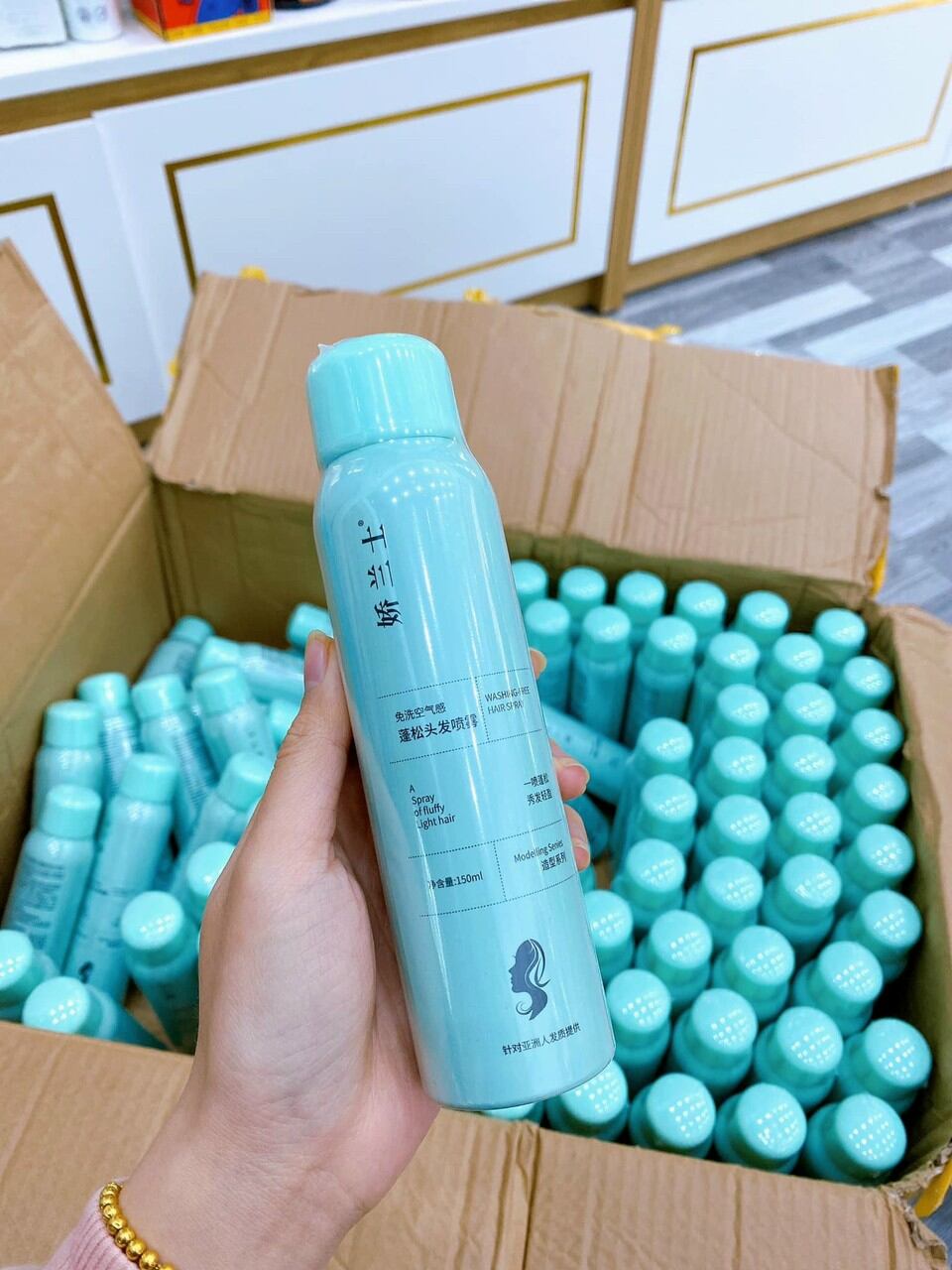 Chai xịt dầu gội khô Spes dry Shampoo