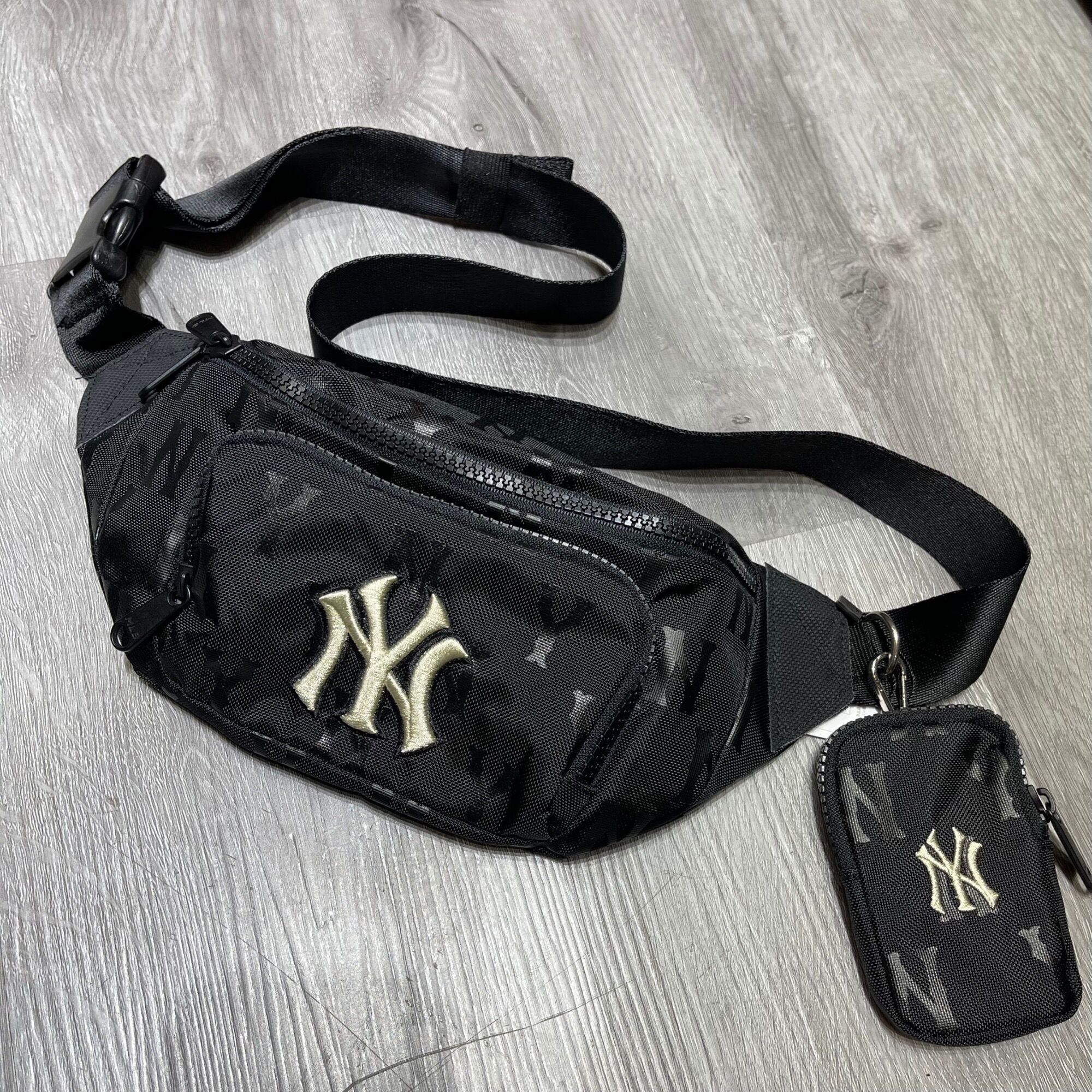 TÚi bao tử MLB ( kèm túi nhỏ) VNXK