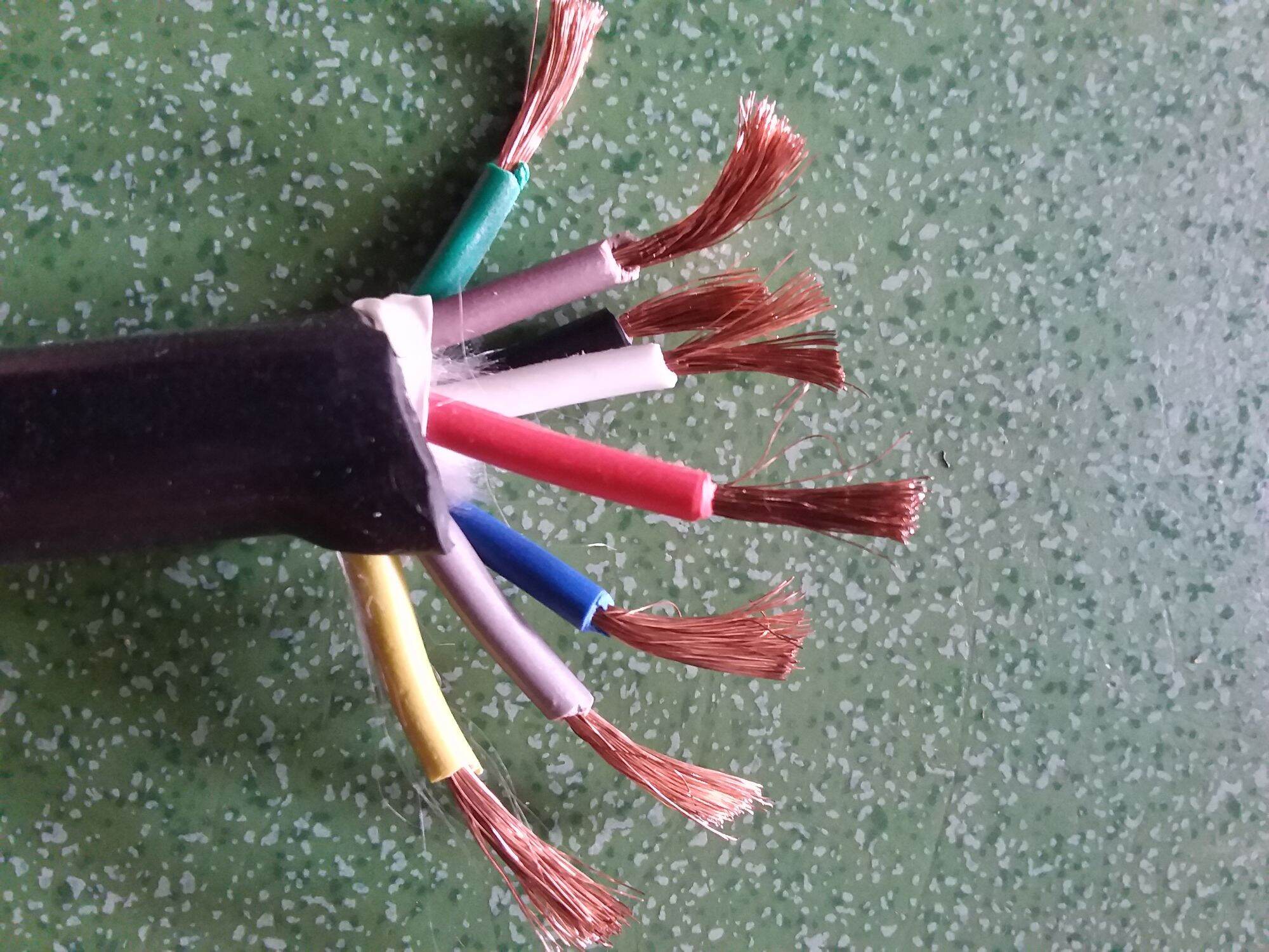 1 MÉT DÂY LOA 8 RUỘT ĐỒNG 2.5