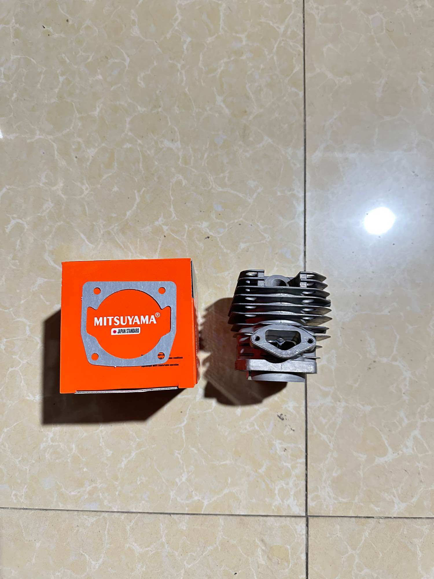 Bộ nòng, hơi máy cưa xích 5200 ( piston 45mm, có rong ) Mitsuyama