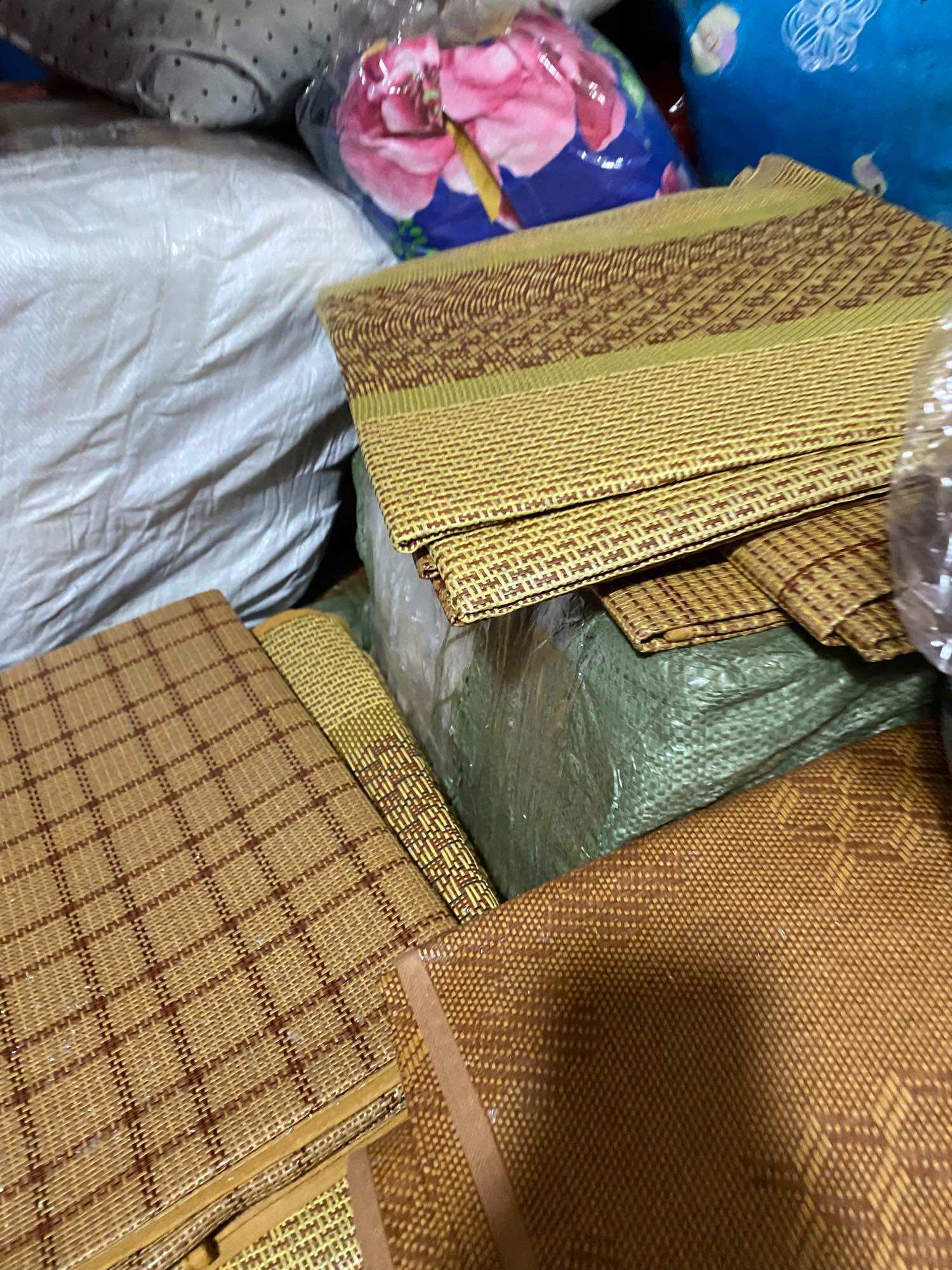 Chiếu điều hoà lót lụa có chun cài góc cao cấp(đủ kích thước)
