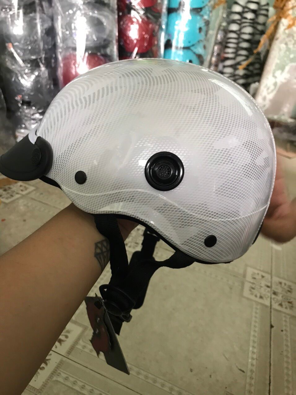 Nón sơn nhúng carbon chống chạy