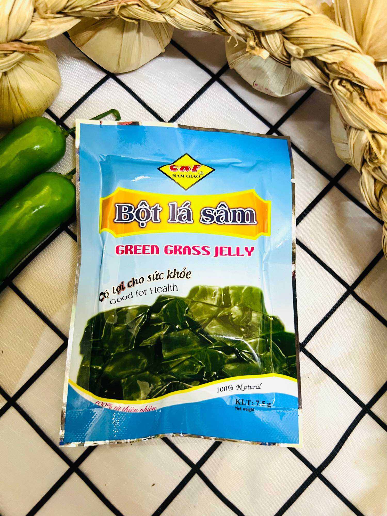 BỘT LÁ SÂM / BỘT SƯƠNG SÂM HIỆU CKF / GREEN GRASS JELLY - GÓI 75GRAM