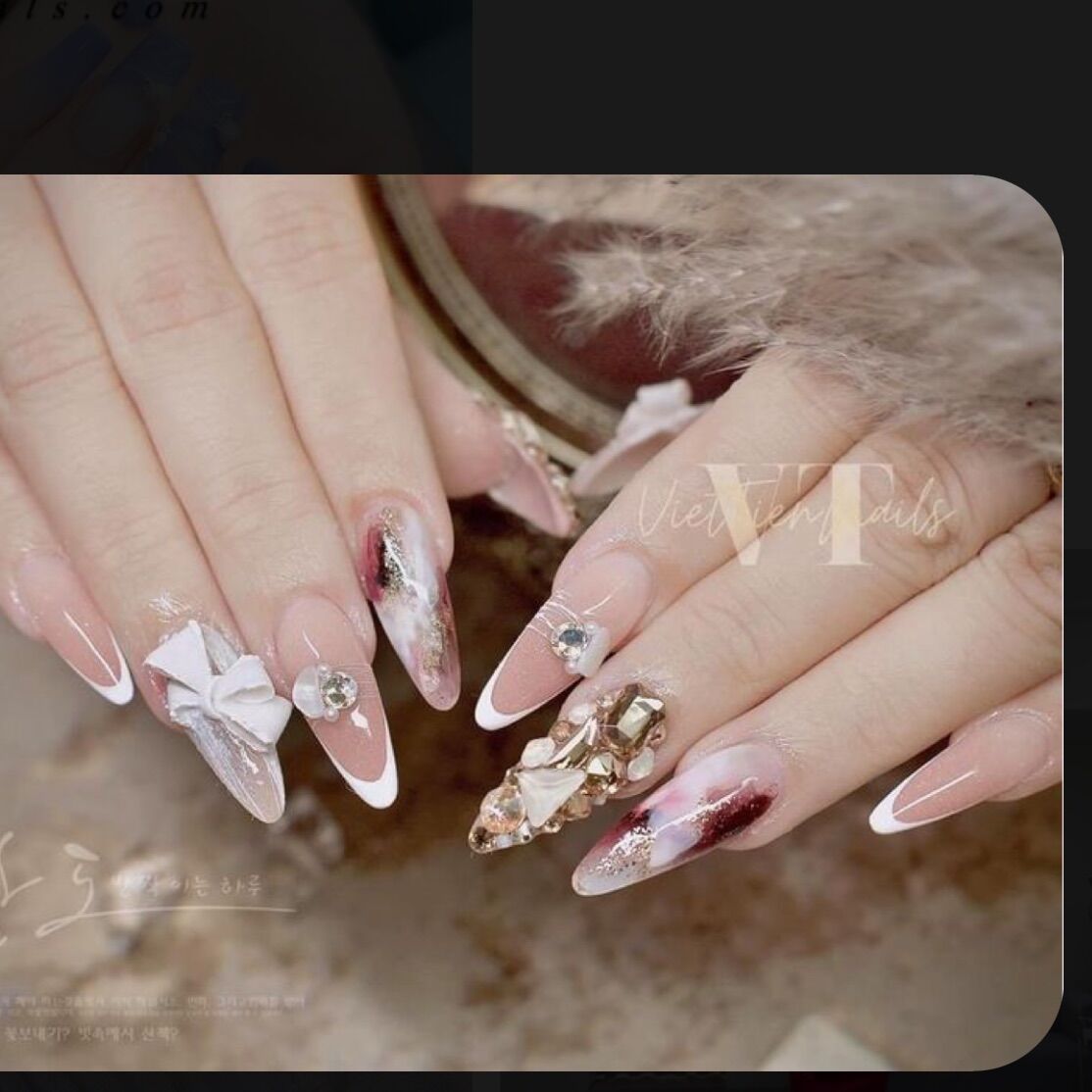 Nailbox Bộ 24 móng úp tay thiết kế sẵn/ móng tay giả thiết kế đơn giản
