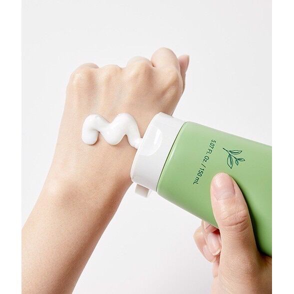 Sữa rửa mặt Innisfree Green 150ml. Tinh chất Trà Xanh