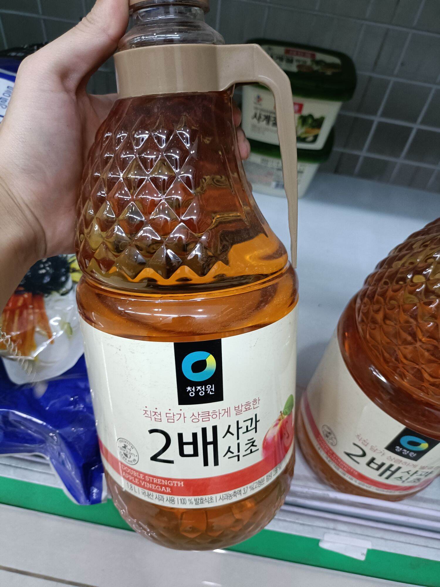 Giấm táo đậm đặc Hàn Quốc 1.8lít