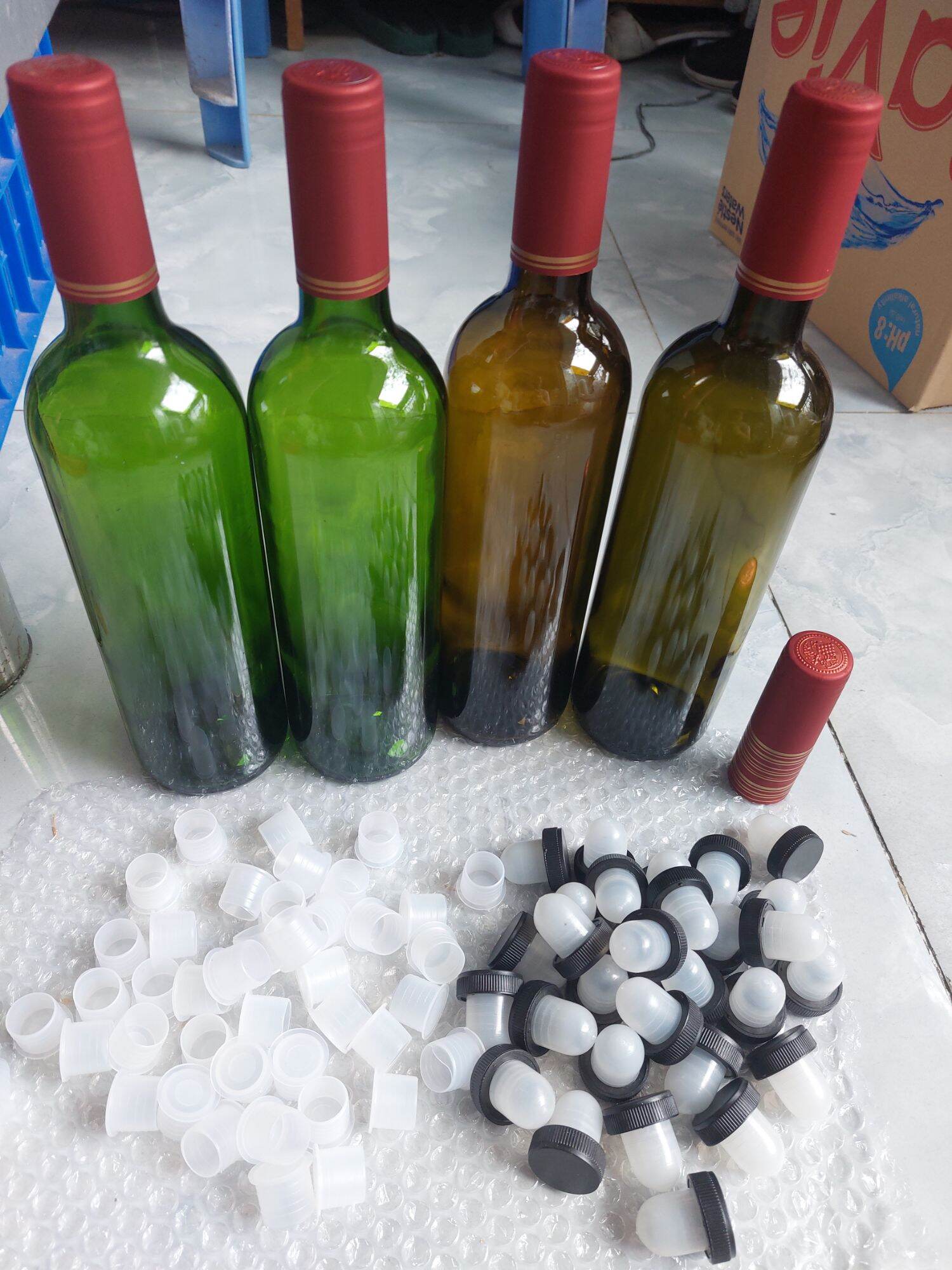 Chai thủy tinh màu 750ML