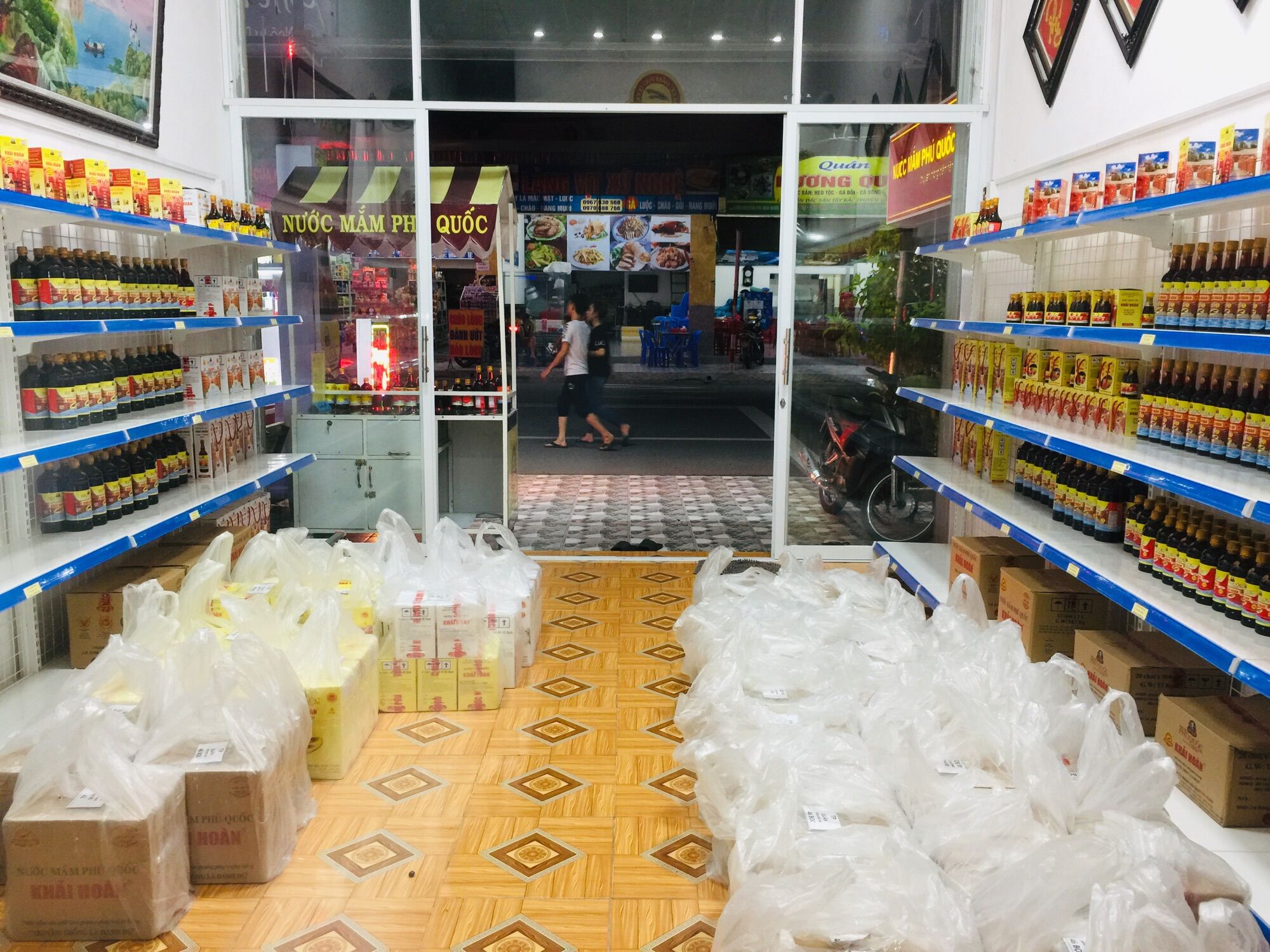 Nước mắm Phú Quốc Khải Hoàn 43 độ đạm ( Chai 500ml)