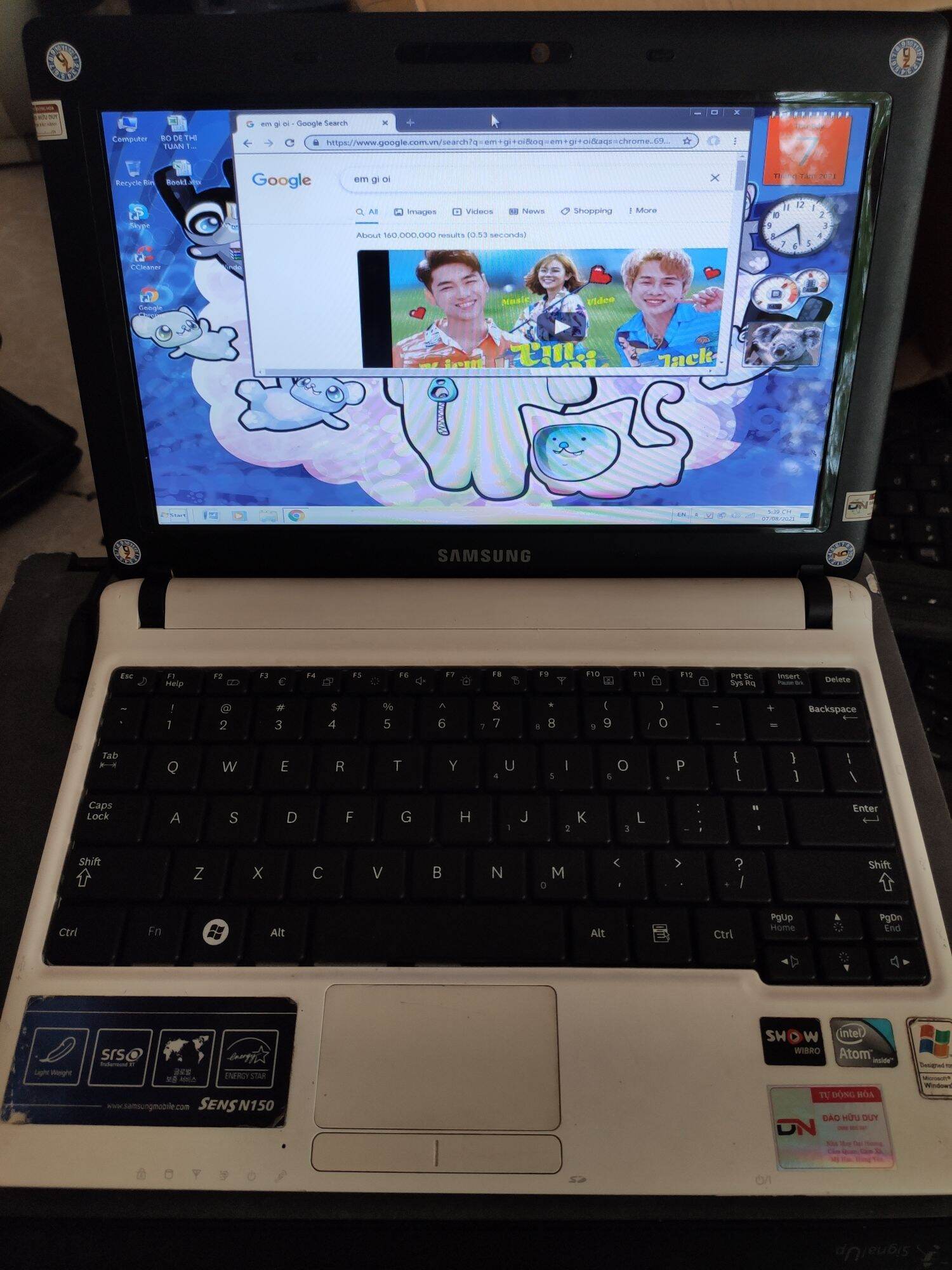 (free ship) laptop mini siêu đẹp