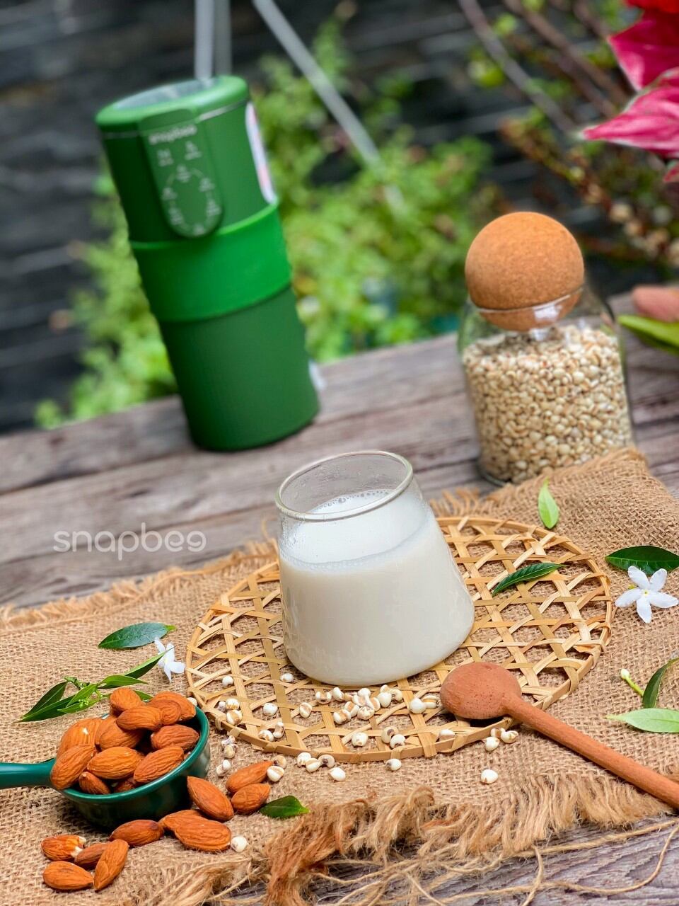 Máy Làm Sữa Hạt Mini SNAPBEE Đa Năng Dễ Vệ Sinh, Không Ồn Bảo Hành 24 Tháng Lỗi Đổi Mới Trong 10 Ngày Đầu Sử Dụng