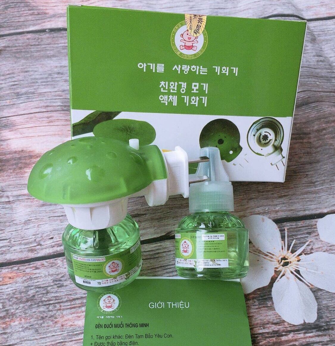 Đèn đuổi muỗi tinh dầu HQ, máy đuổi muỗi, tinh dầu đuổi muỗi an toàn , hiệu quả