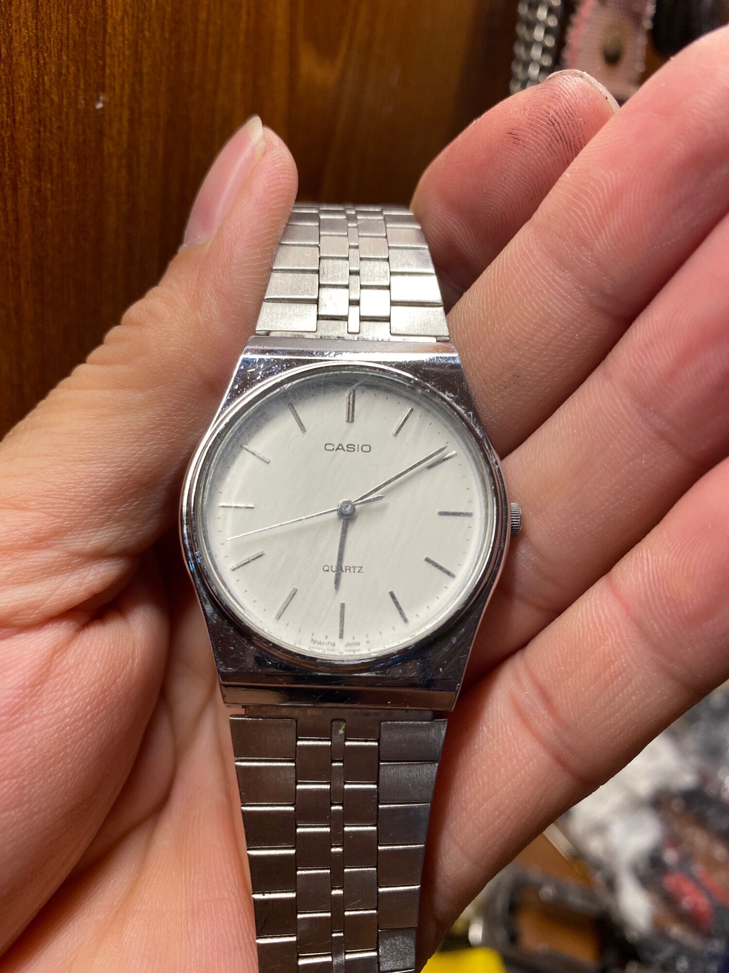 Đồng hồ nam casio quartz