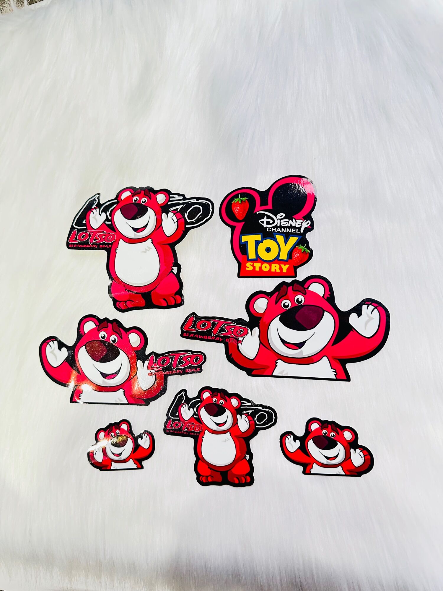 Tem sticker gấu dâu trang trí xe máy ,đt ,laptop ,siêu dễ thương