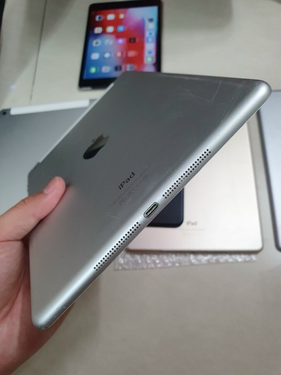 🇻🇳 Air 1 - 32bg - 4g - silver