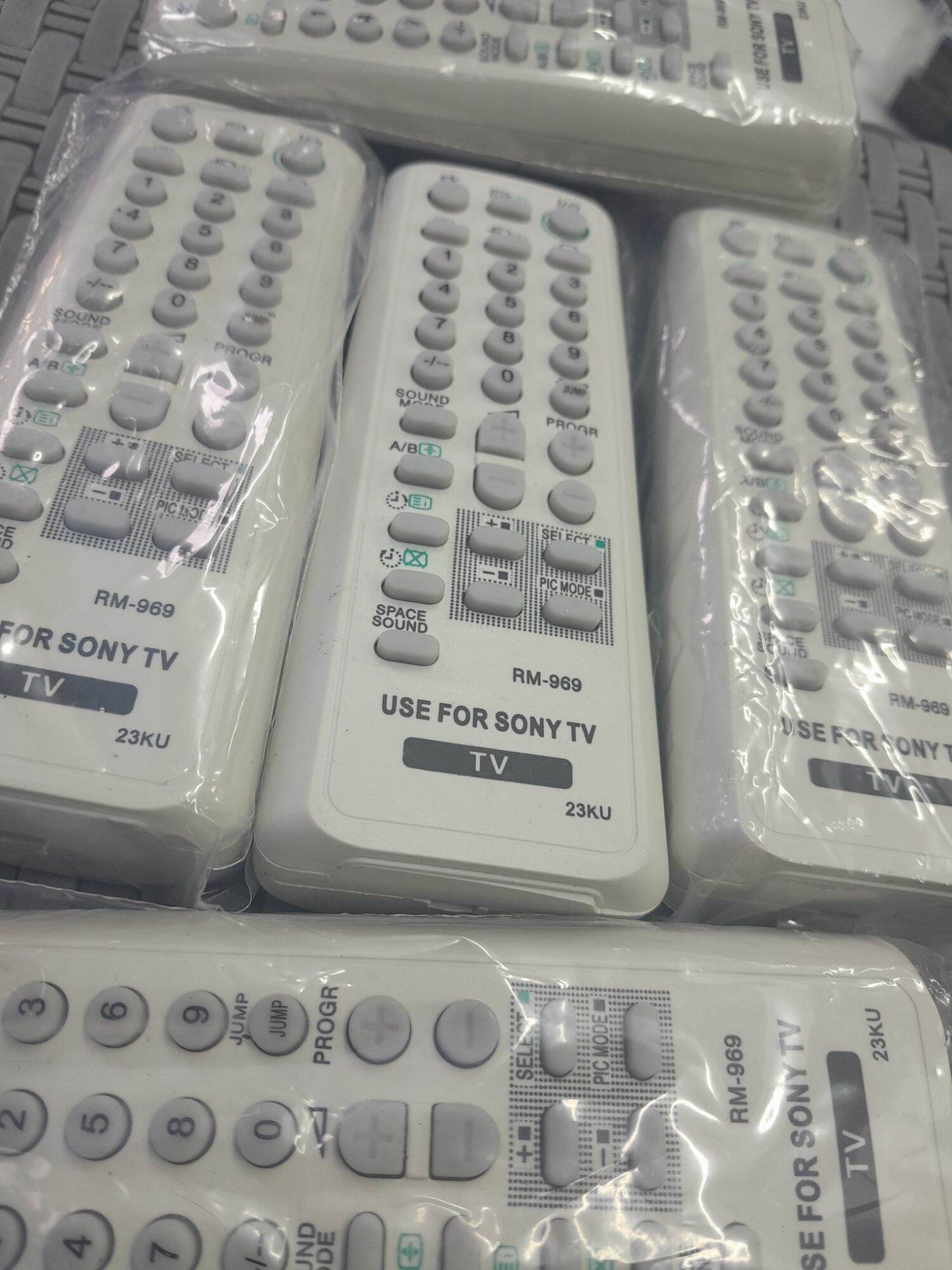 [HCM]Remote điều khiển tivi Sony RM-969