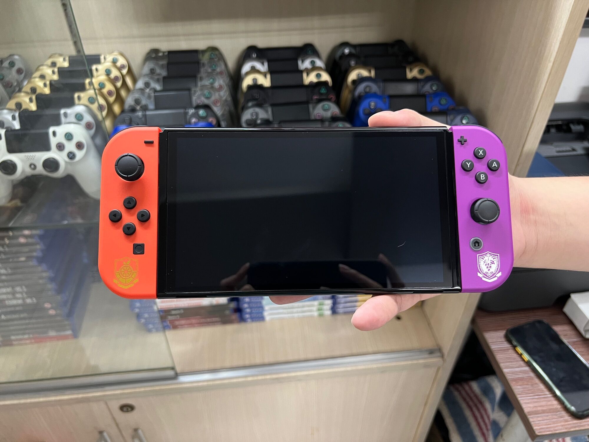 Máy chơi game Nintendo Switch Oled