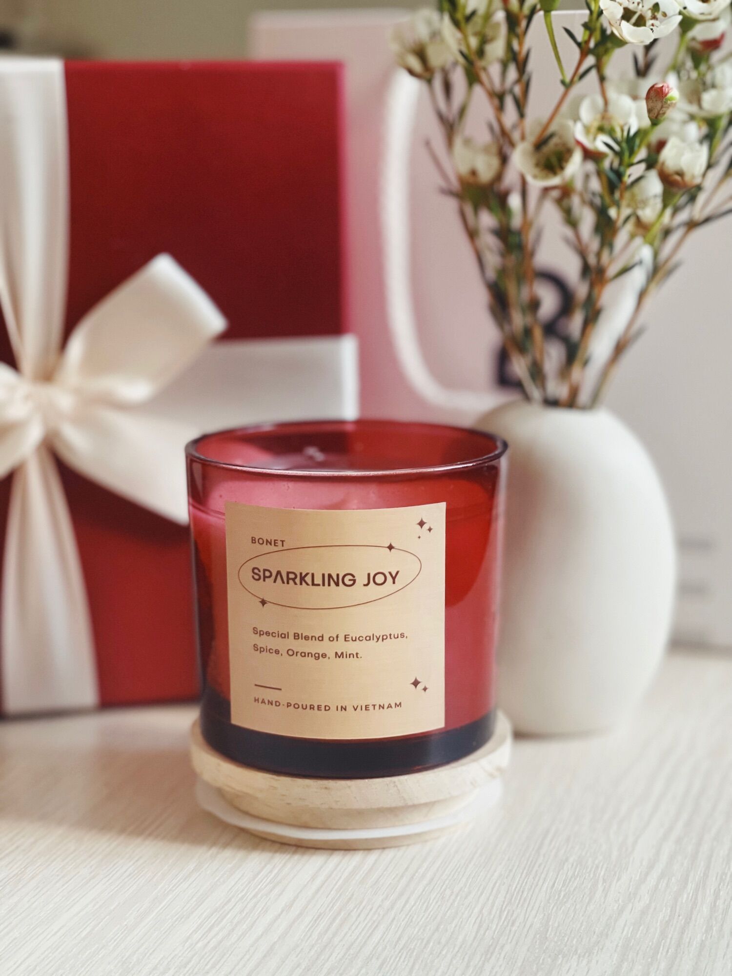 Nến thơm bonet hương sparkling joy holiday version