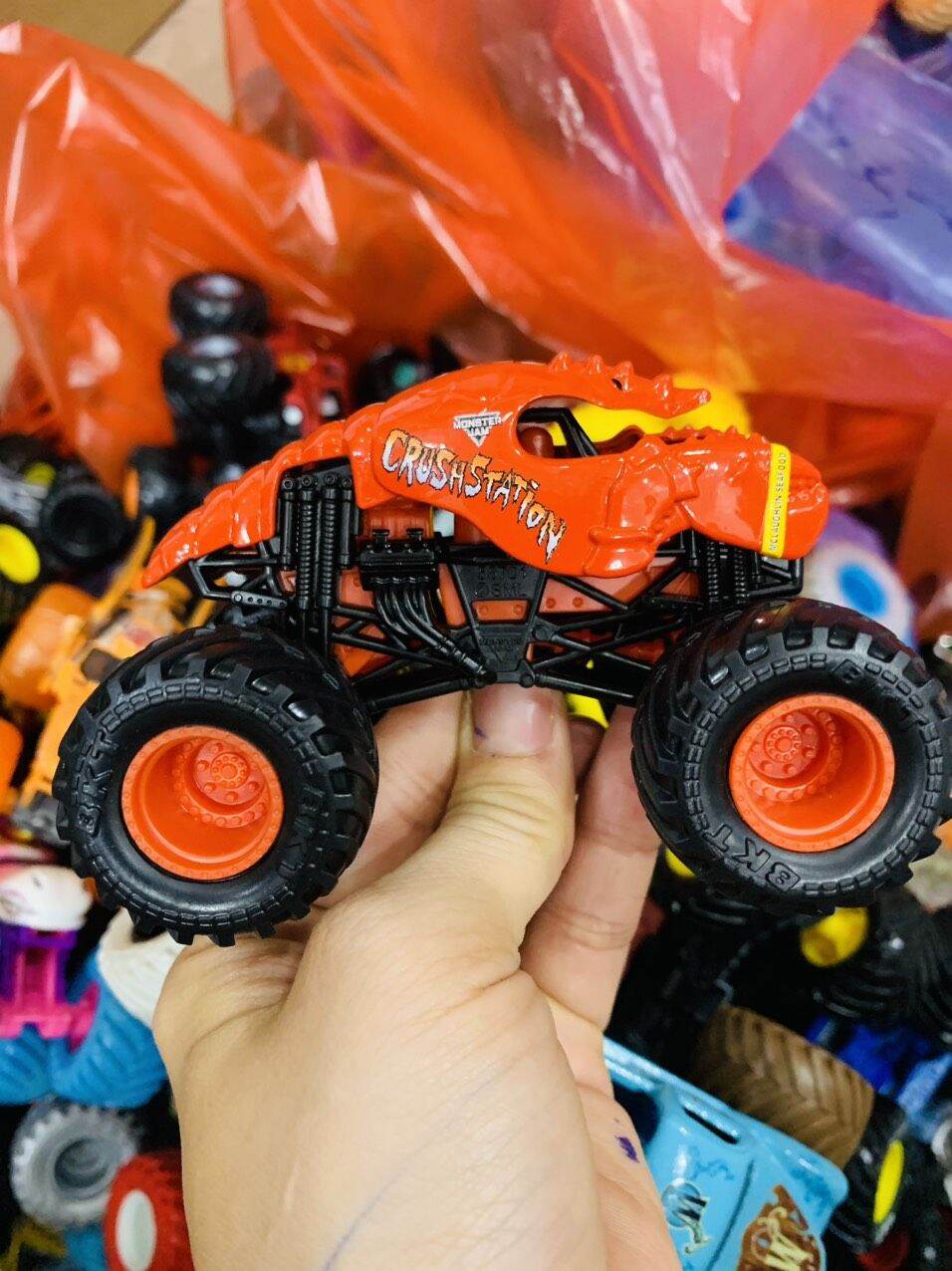 Các mẫu xe monster jam 1:64 mới về tháng 3/2022