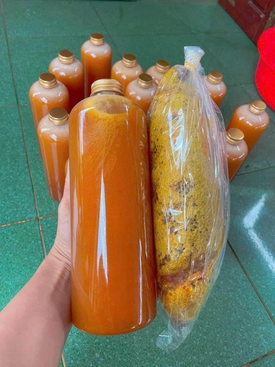 1 lít Mật ong hoa cà phê Đắc lắc nguyên chất 100% (nặng 1.45kg)