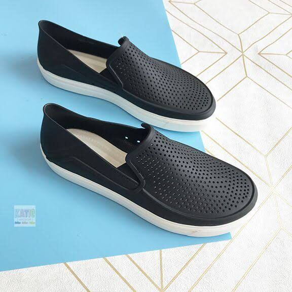 Crocs roka sale 370k