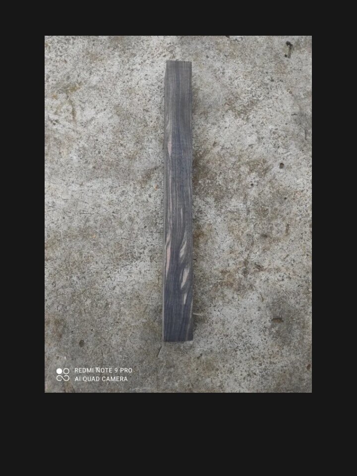 Phôi gỗ mun sừng đẹp (phụ kiện lồng chim) vuông 1.1cm (dài 15cm đến 70cm)