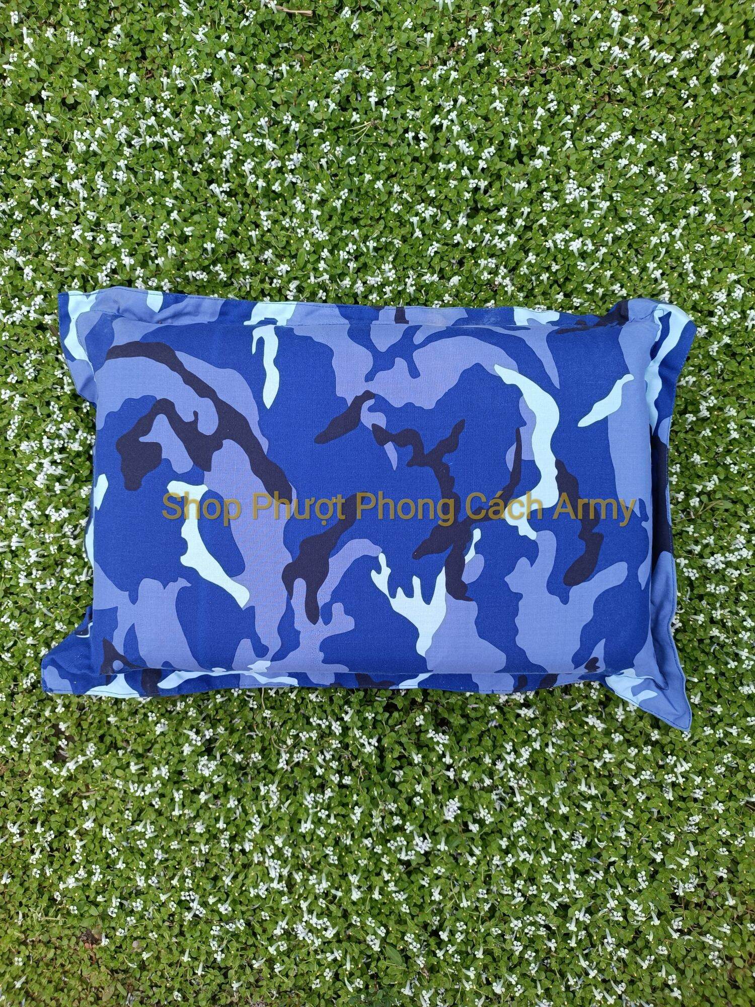 Multi-Colored Travel and Outdoor Air Pillows to Choose from