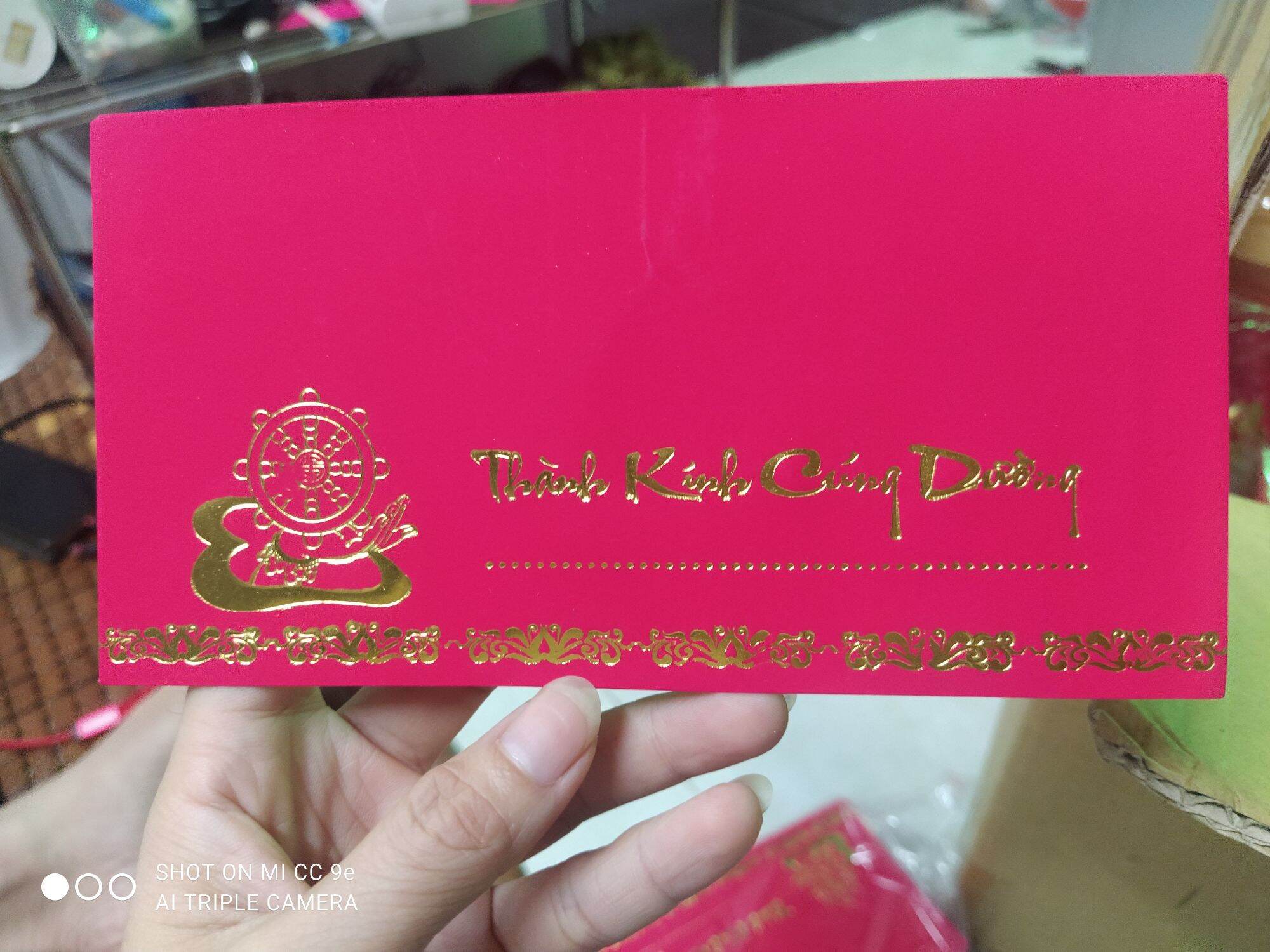 COMBO 100 BÌ THƯ THÀNH KÍNH CÚNG DƯỜNG MÀU ĐỎ (mẫu ngẫu nhiên)