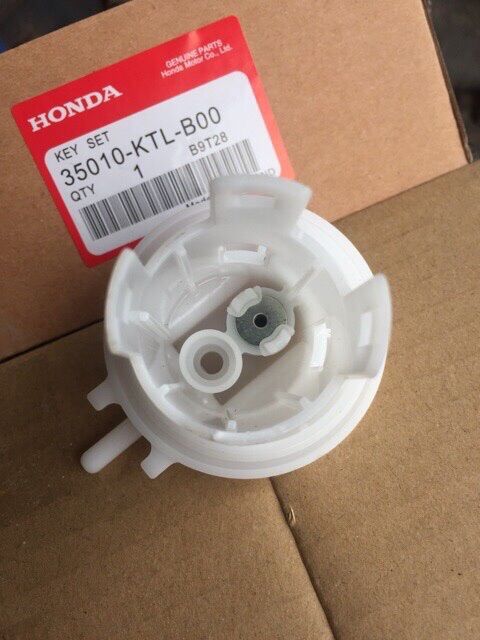 Đầu bơm xăng ab 110 2011 2012 , vỏ bơm xăng honda air blade 110