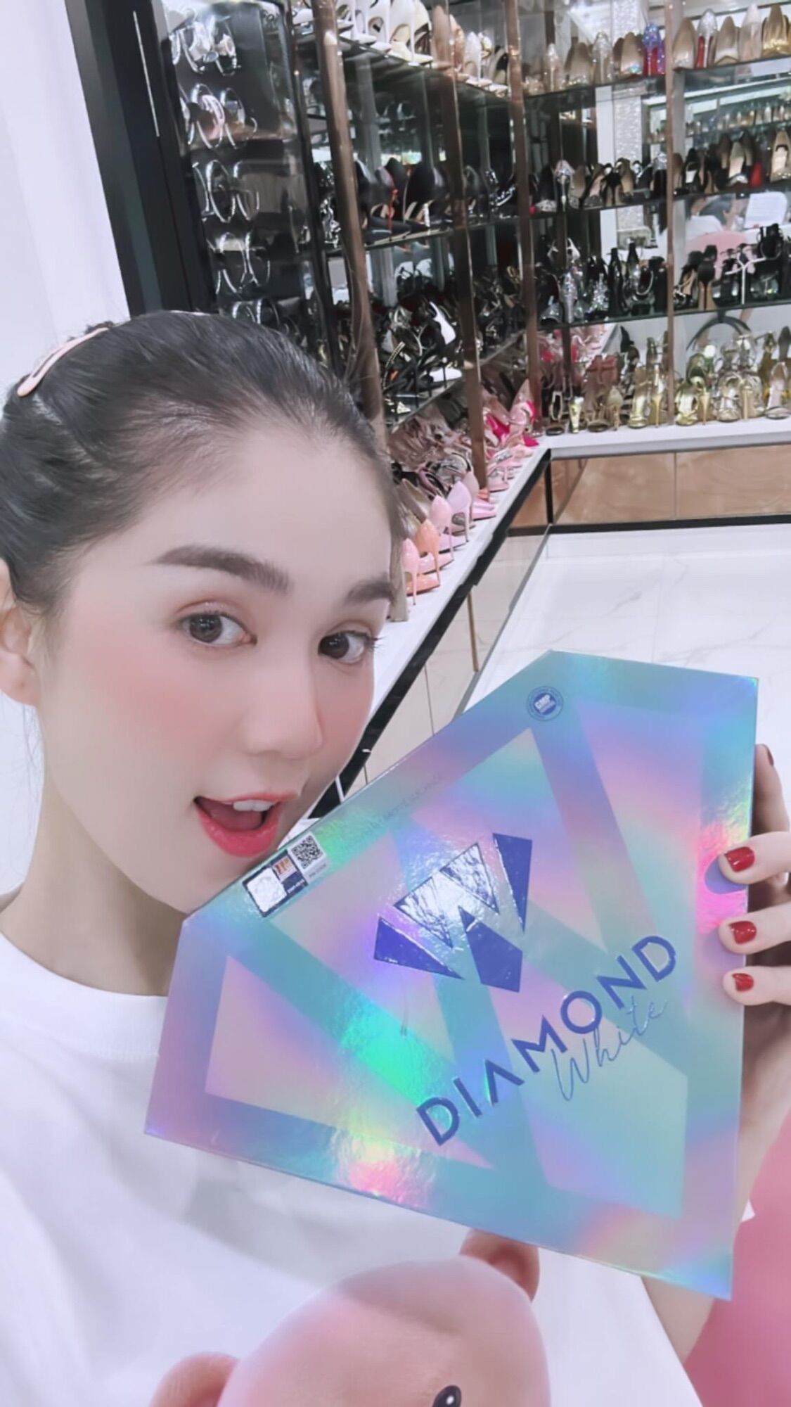 Combo 3 hop Diamond white viên uống trắng da Ngọc trinh ( tem nguyên chính hãng cty 100%)ko tặng kèm sữa ong chúa