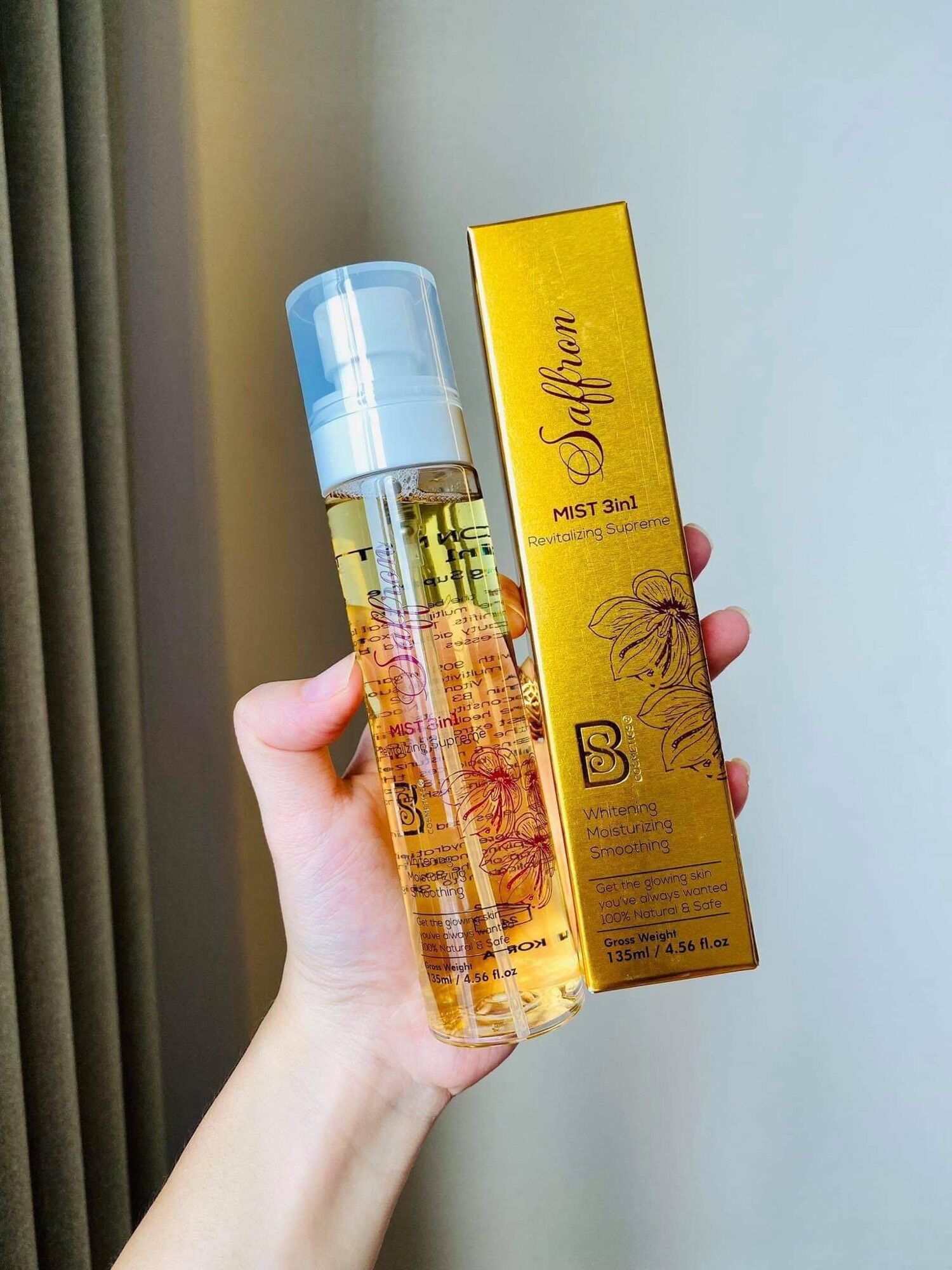Xịt khoáng saffron - nhuỵ hoa nghệ tây dưỡng da 3in 1 bs cosmetic - giúp cấp ẩm tức thì cho da, làm dịu da, căng bóng da