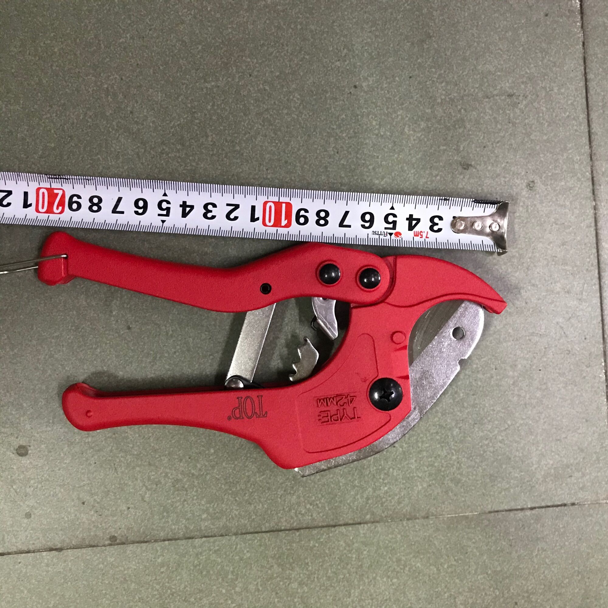 Kéo cắt ống nước 42mm Top