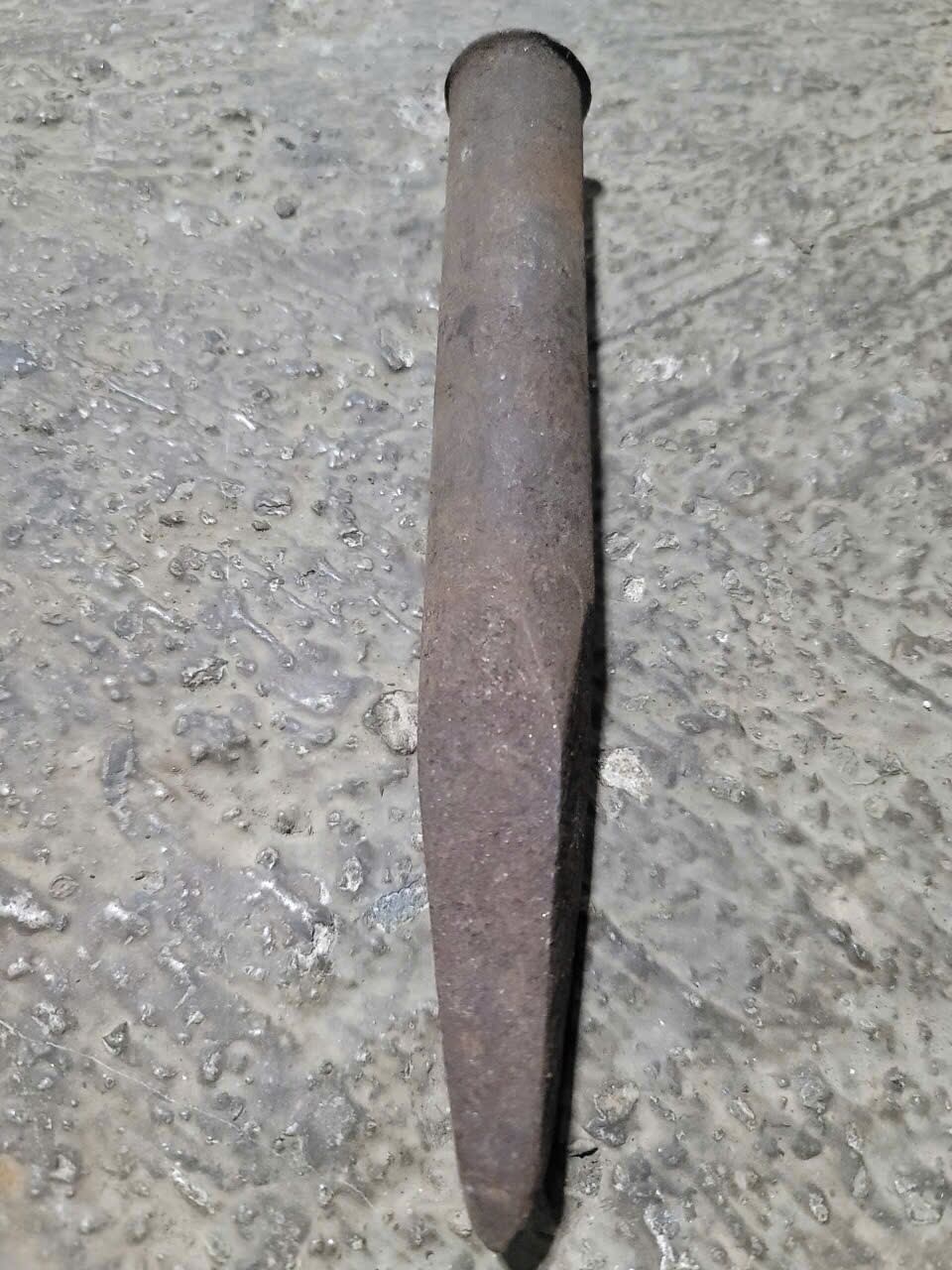Mũi đục độc lạ