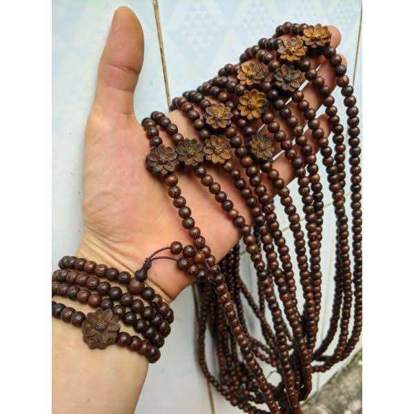 Vòng tay gỗ mun 108 hạt cánh sen