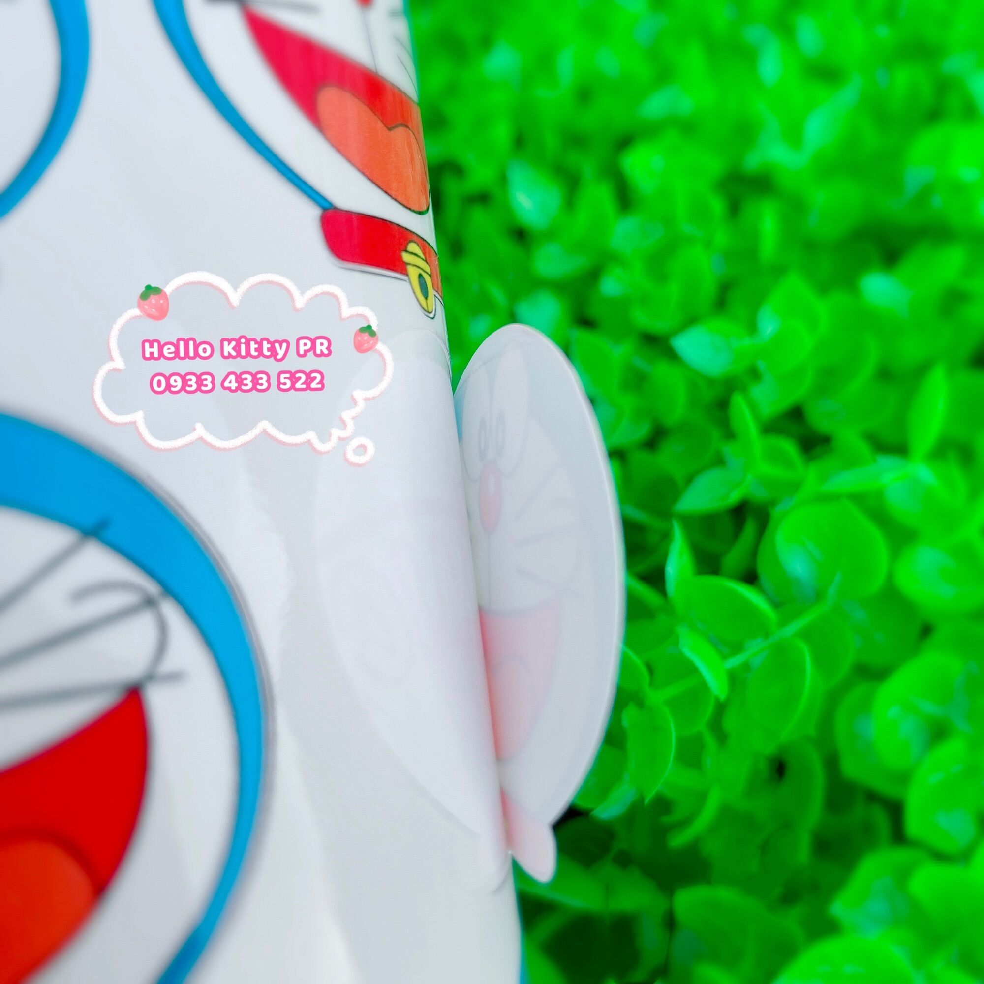 Decal dán trang trí ( dán điện thoại, nón bảo hiểm, dán xe, ổ điện ) Hello Kitty - Doremon Doraemon