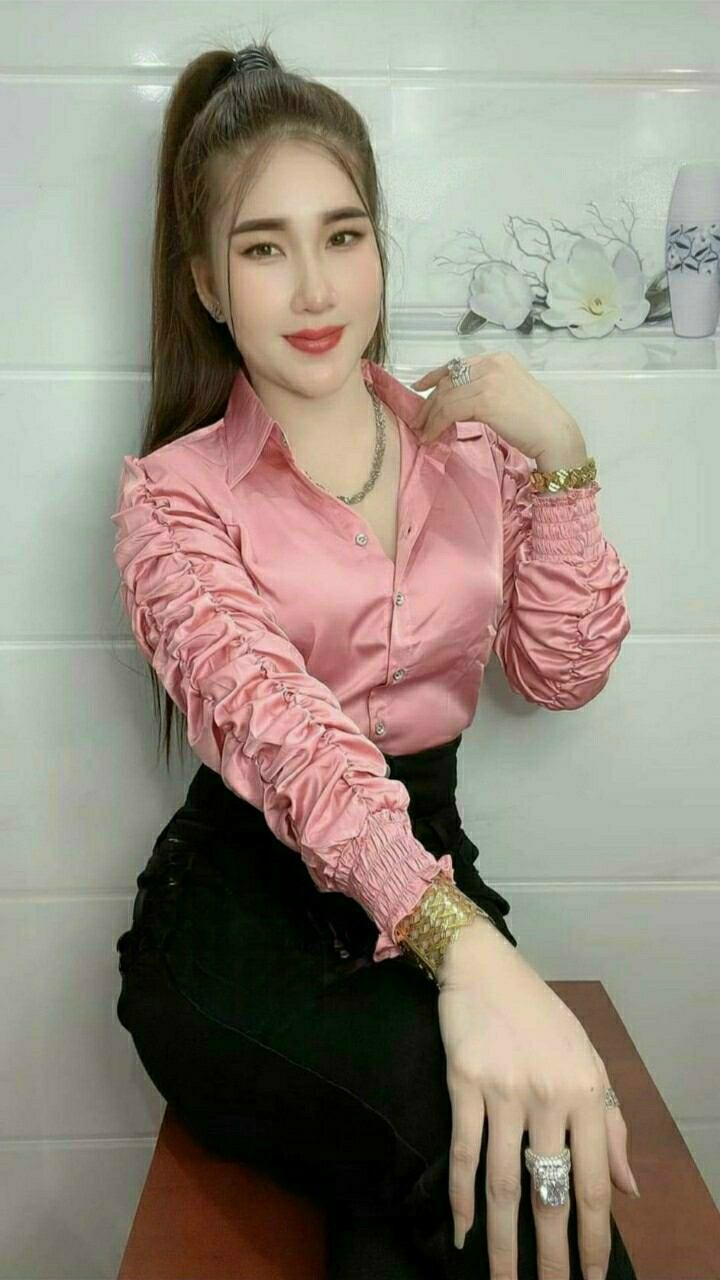 Áo sơ tay nhúng nữ.