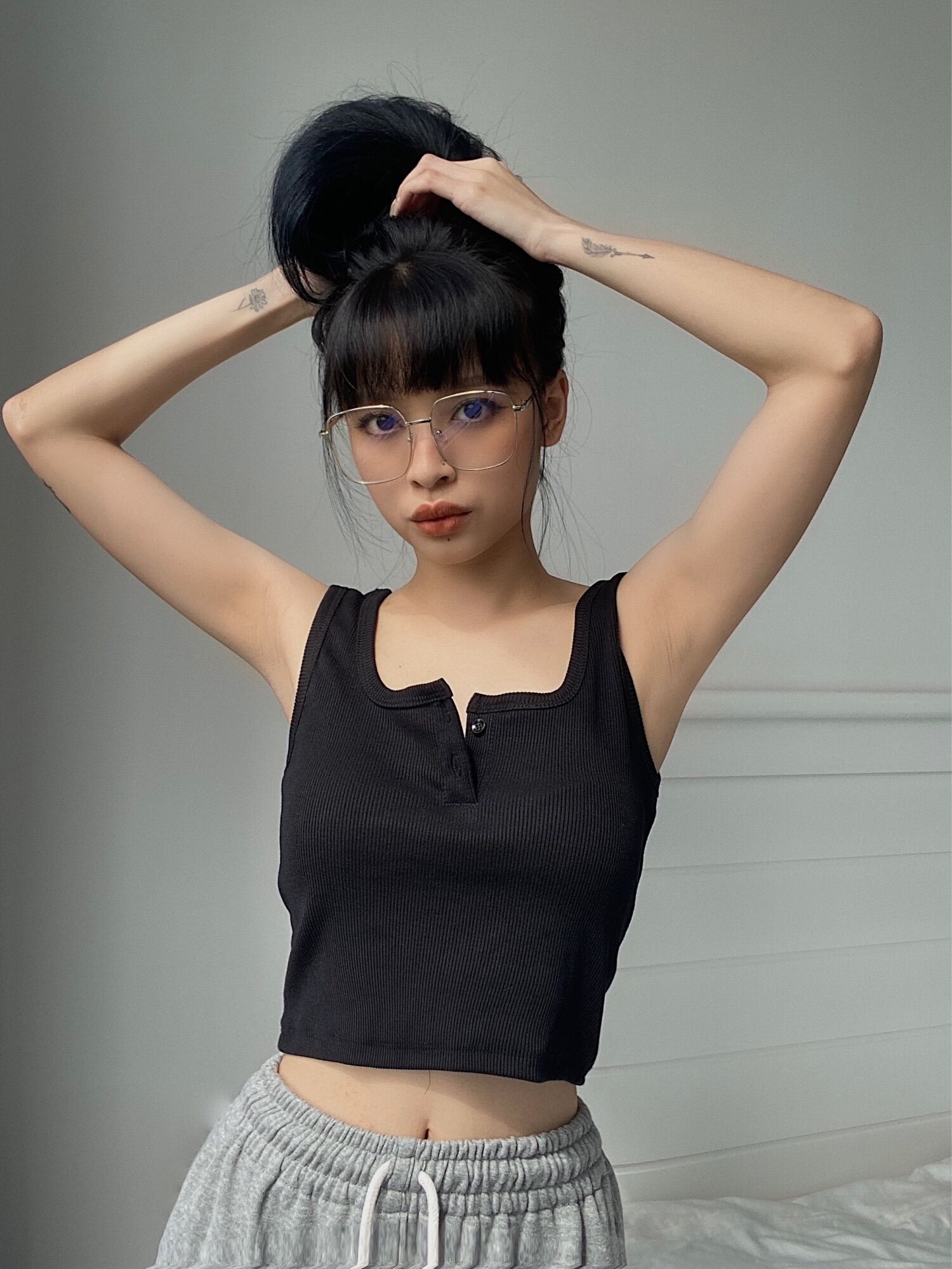 Áo ba lỗ sát nách nút gài Button Top