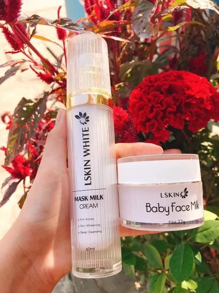 2 chai ủ kén tắm