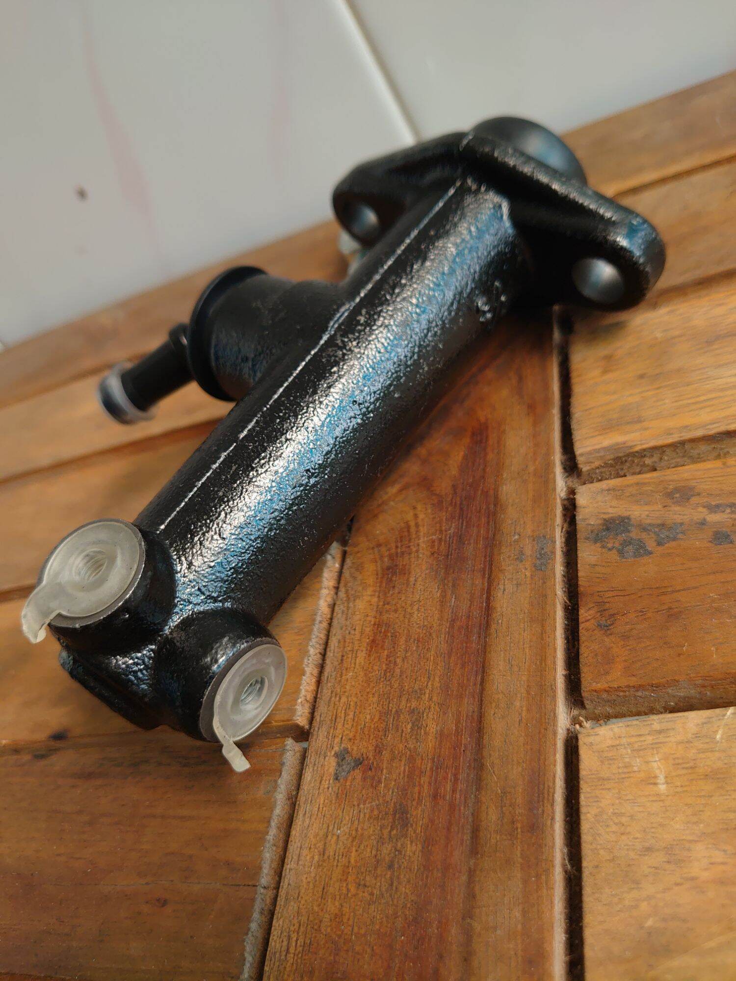 Tổng phanh xe nâng TCM FD15-30 (*)