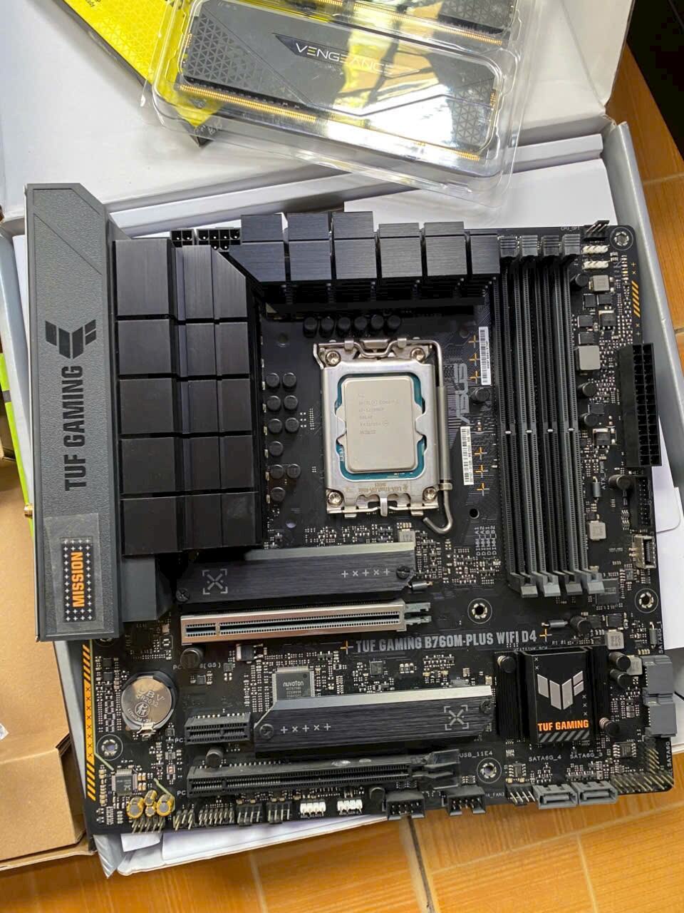 Combo Main GAMING B760 + Core 7 12700KF + Ram 32GB Led RGB -Asus Tuf Gaming B760M Plus Wifi D4 BH 9/