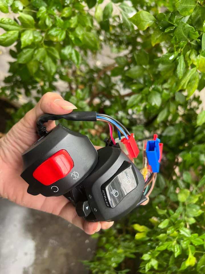 Cùm ex 150 gắn cho sirius. wave nhỏ...
