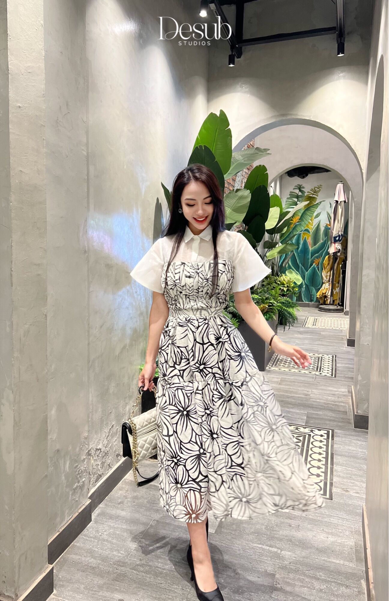 Desub Studios Đầm maxi thiết kế Flora Ruched Dress