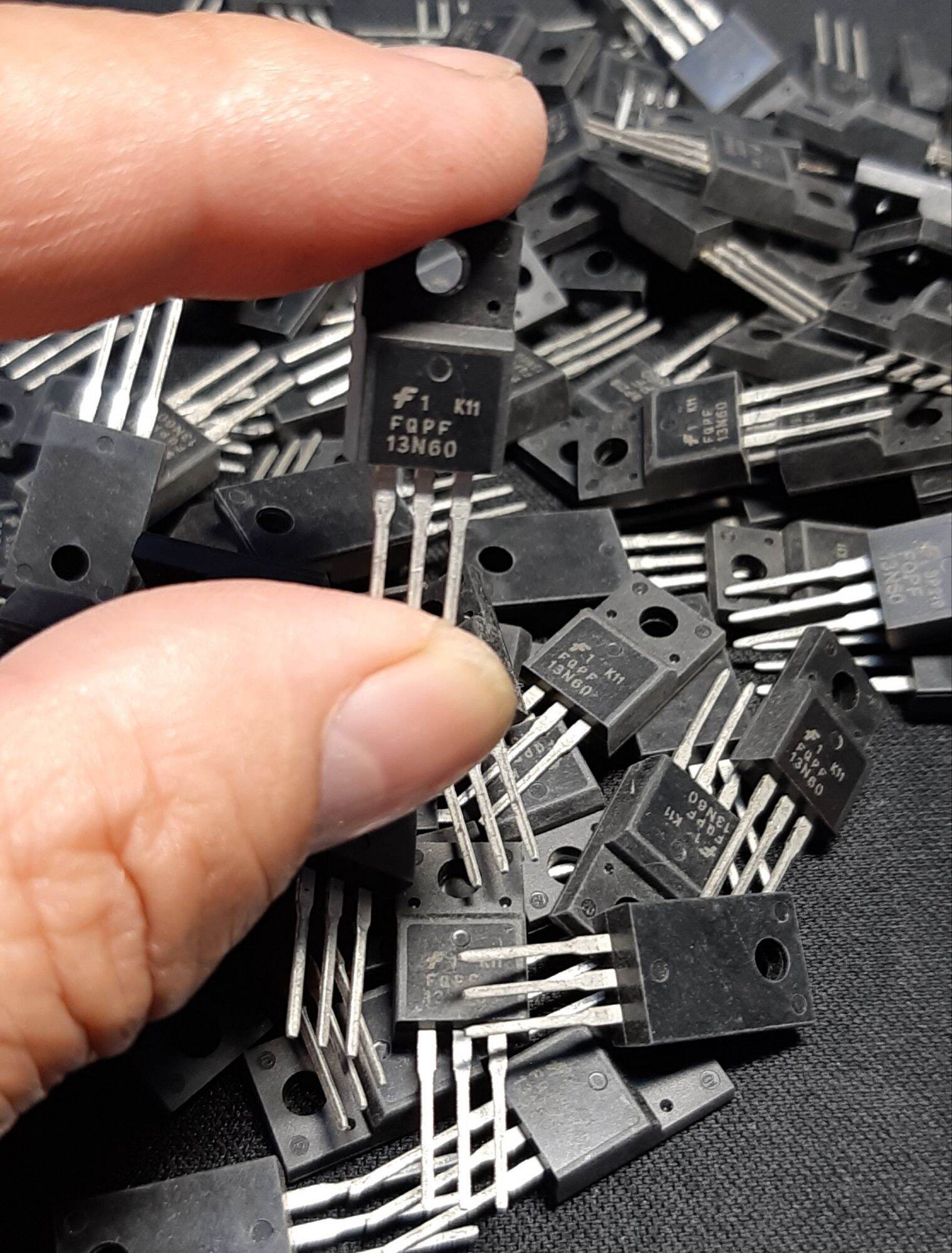 Mosfet 13N60 HÀNG MỚI ĐẸP(bộ 10 fet)