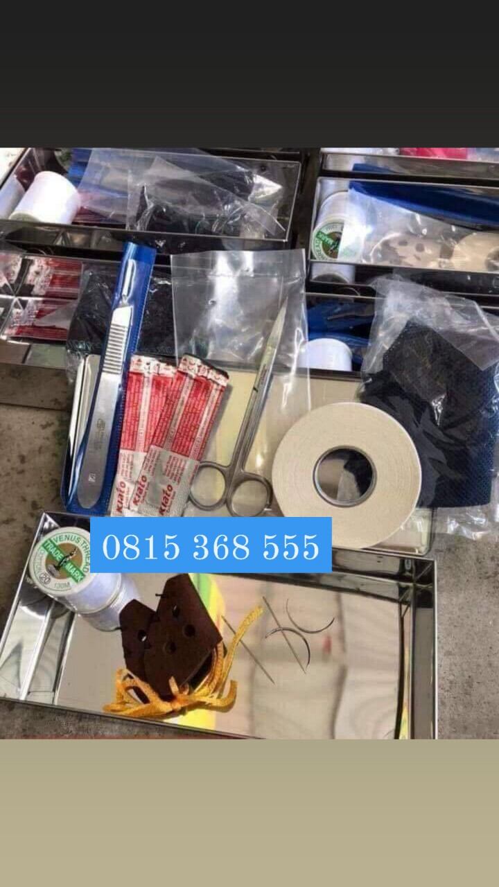 Hộp dụng cụ y tế cho gà