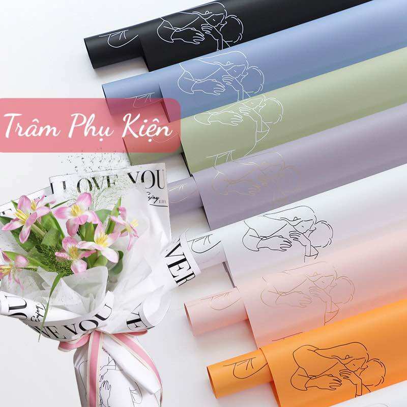 Giấy gói hoa chữ LOVE